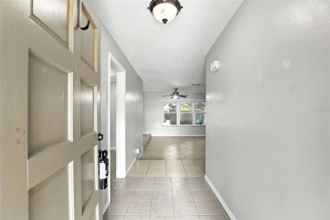Villa ou maison à vendre à Winter Park, Floride: 4 chambres, 202.43 m2 № 1907457 - photo 3