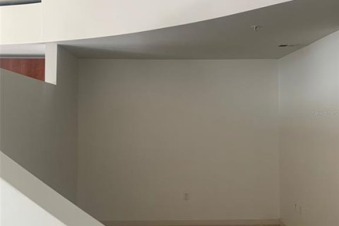 Condo in Orlando, Florida, 1 bedroom  № 2215529 - photo 10