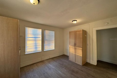 Casa en alquiler en Orlando, Florida, 4 dormitorios, 139.35 m2 № 2224442 - foto 23