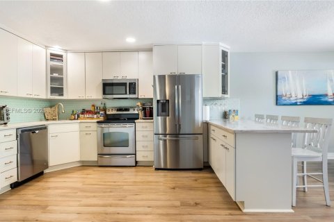 Adosado en venta en Dania Beach, Florida, 3 dormitorios, 171.87 m2 № 1998929 - foto 7