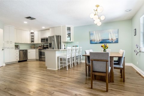 Adosado en venta en Dania Beach, Florida, 3 dormitorios, 171.87 m2 № 1998929 - foto 11