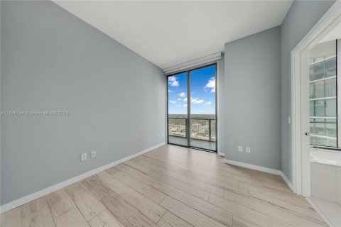 Купить кондоминиум в Майами, Флорида 3 спальни, 153.2м2, № 1738110 - фото 9