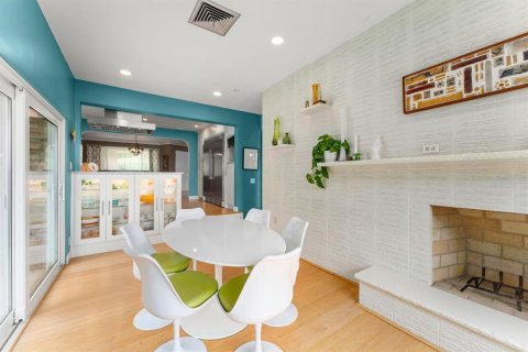 Купить виллу или дом в Юстис, Флорида 13 комнат, 373.37м2, № 2142650 - фото 24