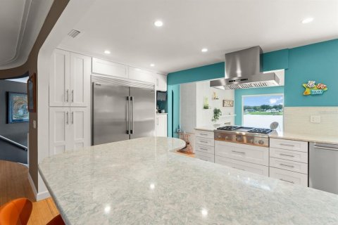 Купить виллу или дом в Юстис, Флорида 13 комнат, 373.37м2, № 2142650 - фото 15