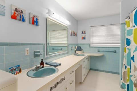 Купить виллу или дом в Юстис, Флорида 13 комнат, 373.37м2, № 2142650 - фото 26