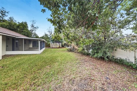 Villa ou maison à vendre à Belle Isle, Floride: 3 chambres, 151.06 m2 № 2413812 - photo 14