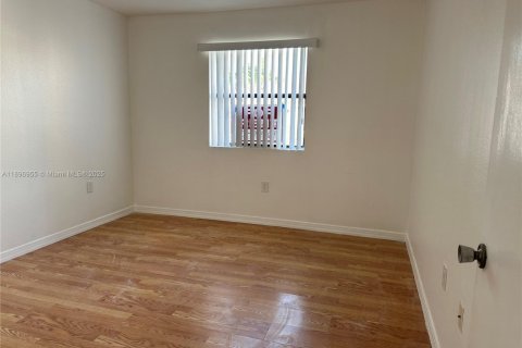 Copropriété à louer à Miami, Floride: 1 chambre, 54.63 m2 № 1951245 - photo 6