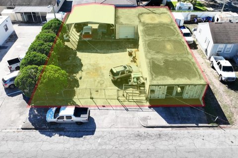 Propiedad comercial en venta en Lake Wales, Florida, 198.44 m2 № 1540257 - foto 15