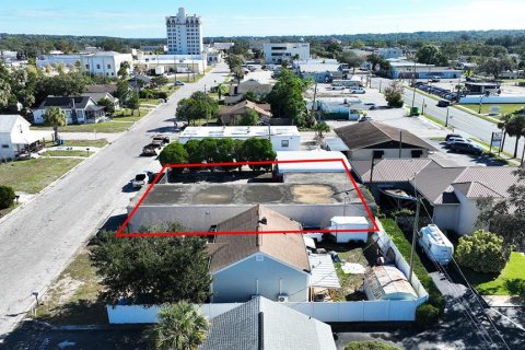 Propiedad comercial en venta en Lake Wales, Florida, 198.44 m2 № 1540257 - foto 14