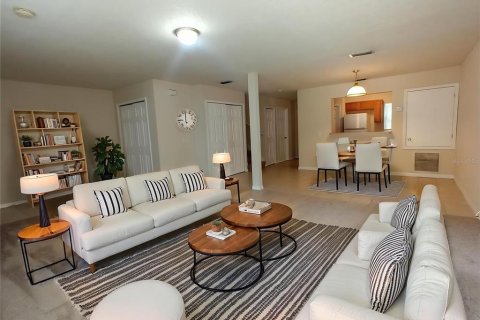 Apartment in Kissimmee, Florida 3 bedrooms, 139.35 sq.m. № 2104794 - photo 3