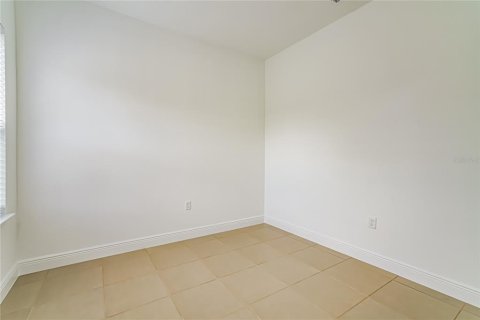 Villa ou maison à louer à Kissimmee, Floride: 4 chambres, 146.79 m2 № 2112966 - photo 10
