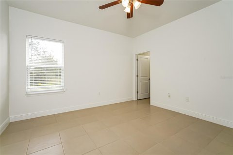 Villa ou maison à louer à Kissimmee, Floride: 4 chambres, 146.79 m2 № 2112966 - photo 12