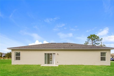 Villa ou maison à louer à Kissimmee, Floride: 4 chambres, 146.79 m2 № 2112966 - photo 15