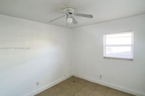 Casa en venta en Lauderhill, Florida, 3 dormitorios, 101.54 m2 № 2066562 - foto 8