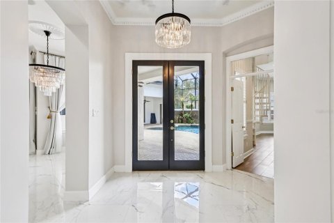 House in Windermere, Florida 5 bedrooms, 452.99 sq.m. № 2207787 - photo 8