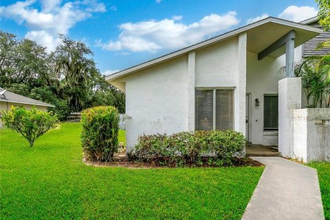 Apartment in Orlando, Florida 2 bedrooms, 75.99 sq.m. № 2277312