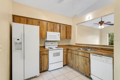 Apartment in Orlando, Florida 2 bedrooms, 75.99 sq.m. № 2277312 - photo 7