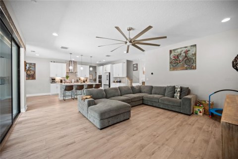 Casa en venta en Fish Hawk, Florida, 5 dormitorios, 320.33 m2 № 2128122 - foto 18
