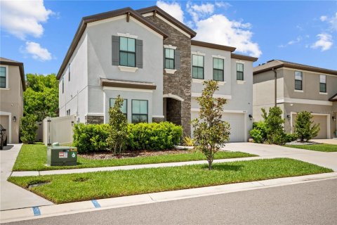 Casa en venta en Fish Hawk, Florida, 5 dormitorios, 320.33 m2 № 2128122 - foto 3