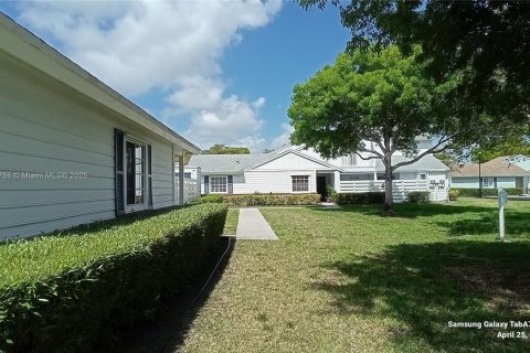 Villa ou maison à louer à Miami, Floride: 2 chambres, 79.15 m2 № 1963247 - photo 4