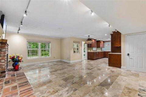 Villa ou maison à vendre à Gainesville, Floride: 4 chambres, 272.58 m2 № 2125060 - photo 11