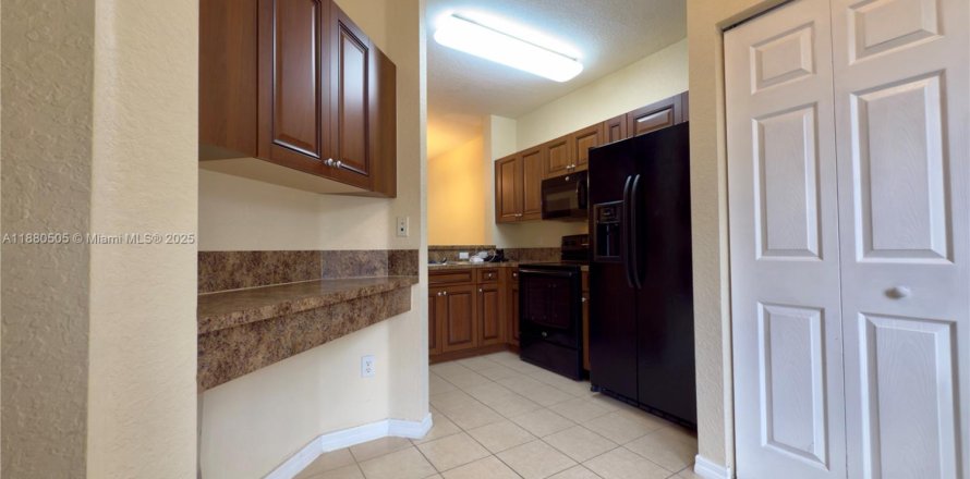 Adosado en Riviera Beach, Florida 2 dormitorios, 113.99 m2 № 1929112
