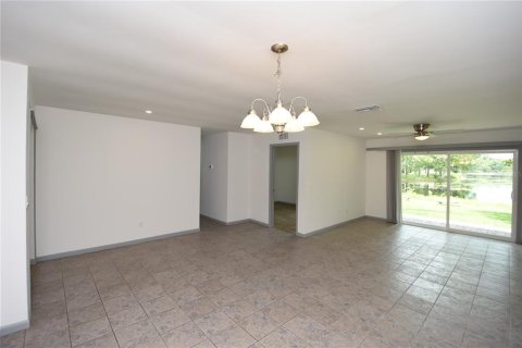 Casa en alquiler en Palm Coast, Florida, 3 dormitorios, 108.7 m2 № 1910419 - foto 23