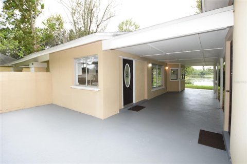 Casa en alquiler en Palm Coast, Florida, 3 dormitorios, 108.7 m2 № 1910419 - foto 2