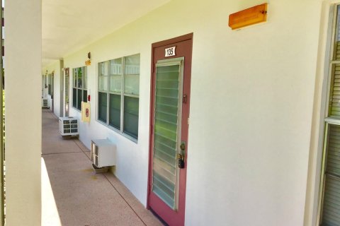 Condo in Boca Raton, Florida, 1 bedroom № 2261412 - photo 21