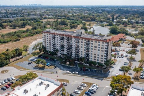 Купить кондоминиум в Лодерхилл, Флорида 6 комнат, 90.3м2, № 1972850 - фото 5