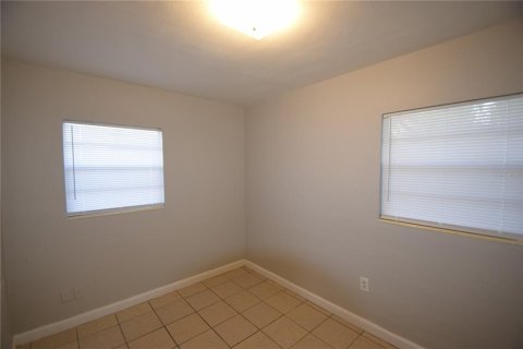 Apartamento en alquiler en Auburndale, Florida, 2 dormitorios, 75.25 m2 № 2106226 - foto 8
