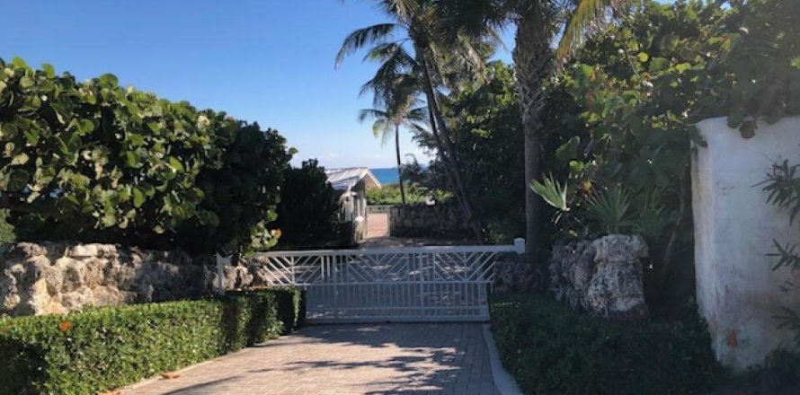 Villa ou maison à Lantana, Floride 5 chambres, 357.3 m2 № 750321