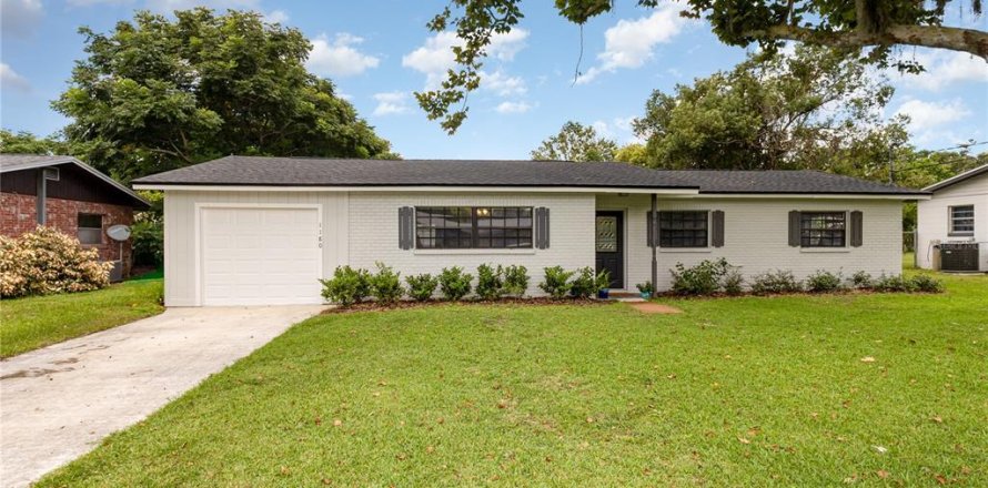 House in Bartow, Florida 3 bedrooms, 131.74 sq.m. № 1884087