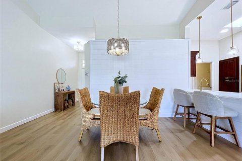Copropriété à vendre à Sun City Center, Floride: 2 chambres, 104.52 m2 № 2151208 - photo 10