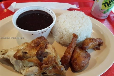 Купить коммерческую недвижимость в Помпано-Бич, Флорида № 2007490 - фото 5