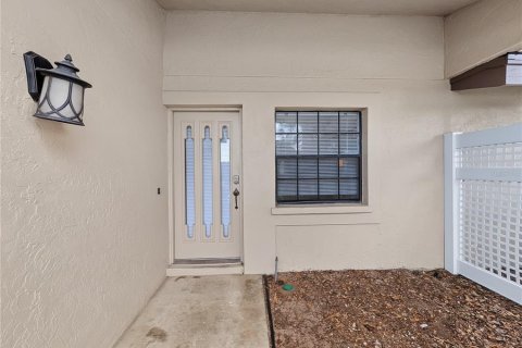 House in Sarasota, Florida 2 bedrooms, 97.55 sq.m. № 2267355 - photo 2