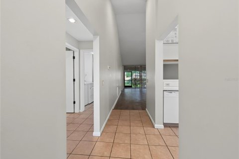 House in Sarasota, Florida 2 bedrooms, 97.55 sq.m. № 2267355 - photo 3