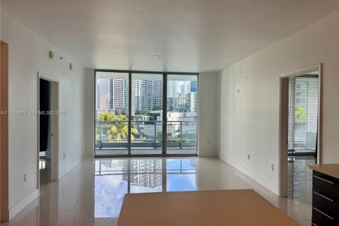 Condominio en venta en Miami, Florida, 2 dormitorios, 108.88 m2 № 1936530 - foto 17