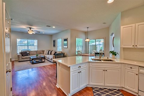 Casa en venta en Gainesville, Florida, 4 dormitorios, 220.92 m2 № 1808672 - foto 12
