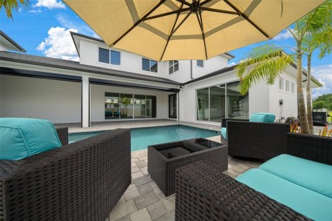 House in San Antonio, Florida 6 bedrooms, 318.84 sq.m. № 1628194 - photo 18