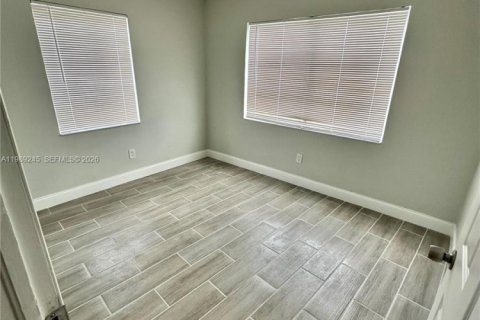 Casa en alquiler en Pompano Beach, Florida, 3 dormitorios, 104.33 m2 № 2051624 - foto 6