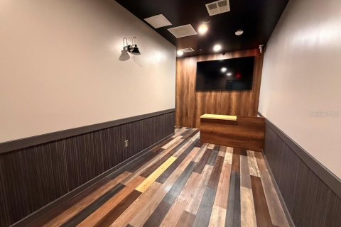 Propiedad comercial en alquiler en Ocoee, Florida, 61.97 m2 № 1906132 - foto 5
