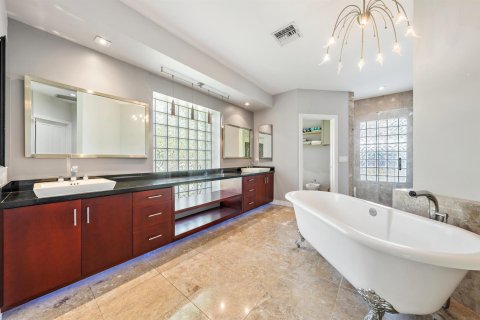 Villa ou maison à vendre à Palm Beach Gardens, Floride: 5 chambres, 381.83 m2 № 2241946 - photo 21