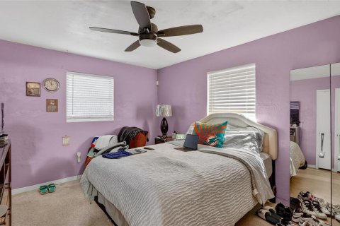 House in Miami, Florida 3 bedrooms, 153.01 sq.m. № 2179504 - photo 17