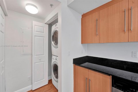 Condominio en venta en Miami, Florida, 2 dormitorios, 113.99 m2 № 1859870 - foto 29
