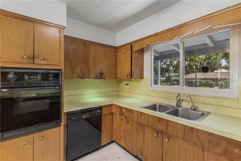 Villa ou maison à vendre à Sarasota, Floride: 3 chambres, 204.29 m2 № 1791477 - photo 14