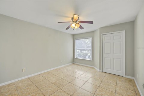 Copropriété à vendre à Orlando, Floride: 4 chambres, 122.91 m2 № 2131975 - photo 11