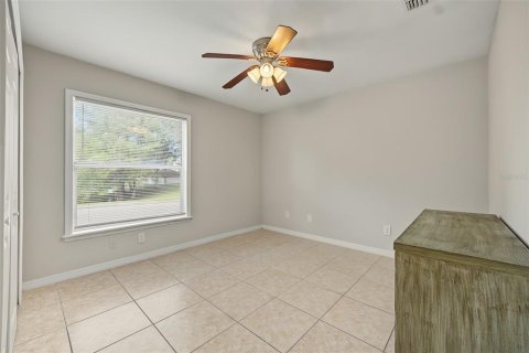 Copropriété à vendre à Orlando, Floride: 4 chambres, 122.91 m2 № 2131975 - photo 19