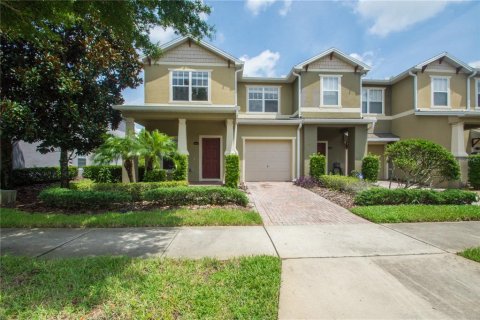 Adosado en alquiler en Orlando, Florida, 5 dormitorios, 183.3 m2 № 1808362 - foto 1