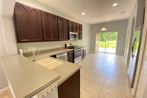 Adosado en alquiler en Orlando, Florida, 5 dormitorios, 183.3 m2 № 1808362 - foto 3